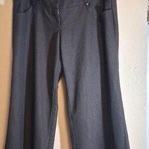 Studio Y Gray Women's Trousers 7/8 Flare Bottom 260743